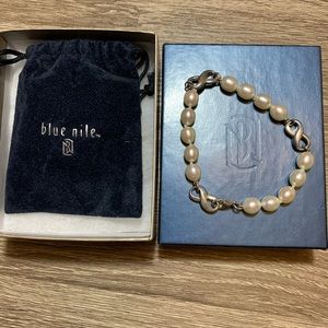 Blue Nile oval fresh water cultured pearl and sterling silver infinity bracelet